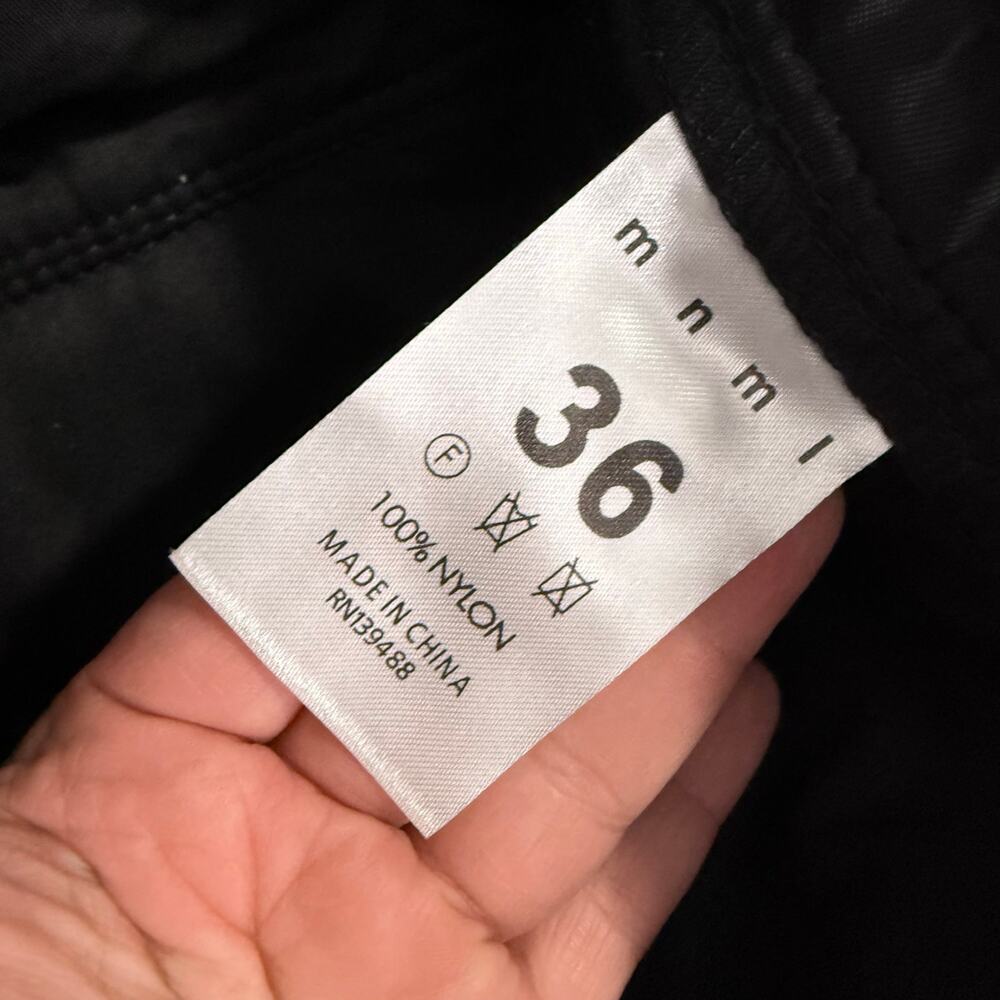 MNML Black Cargo Pants - Picture 4 of 6